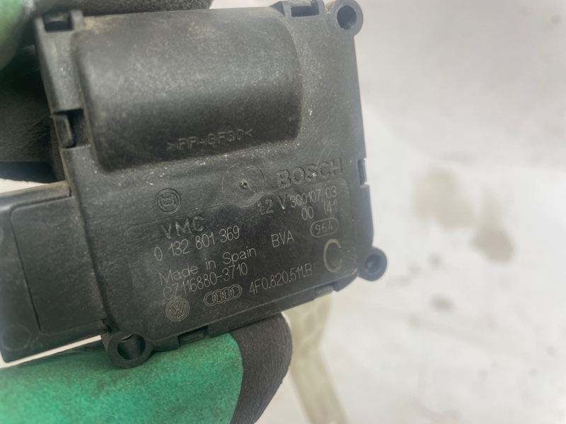 Сервопривод печки Audi A6 2004-2010 C6