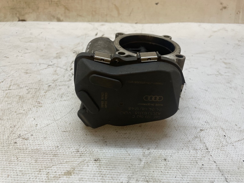 Дроссельная заслонка Audi A6 2004-2010 C6