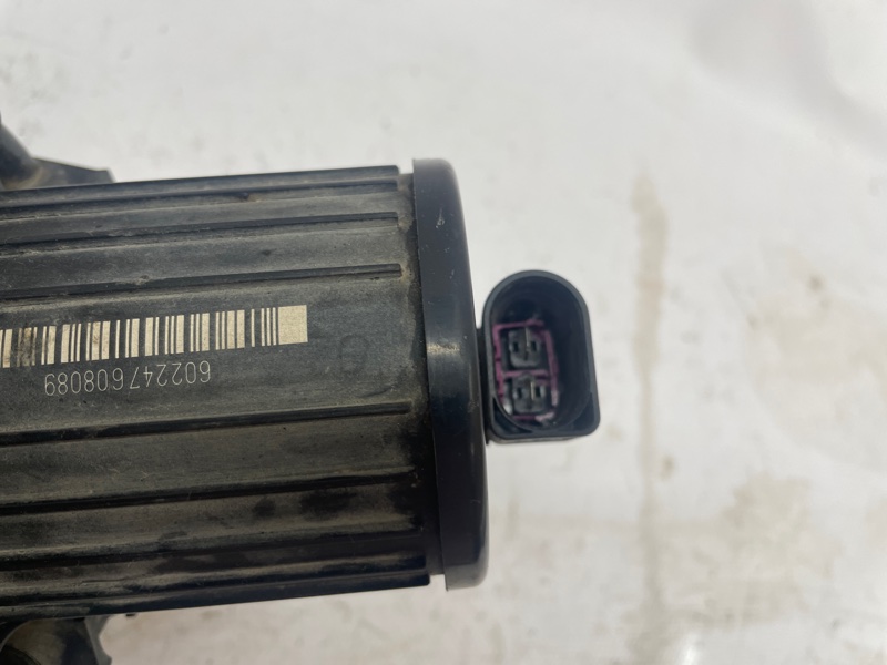 Насос воздушный Audi A8 2006-2010 4F