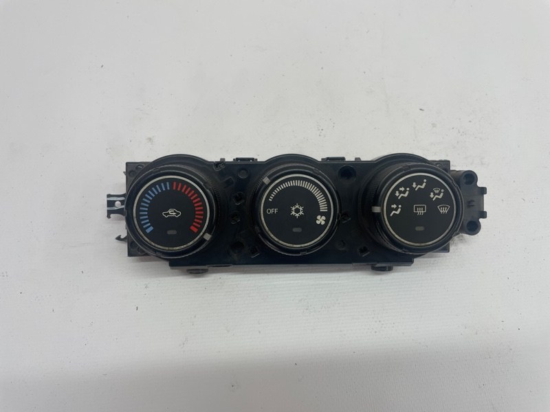 Блок управления климатом Mitsubishi Lancer 2007-2011 CY