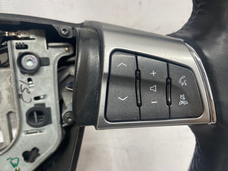 Рулевое колесо Cadillac SRX 2011 FFN