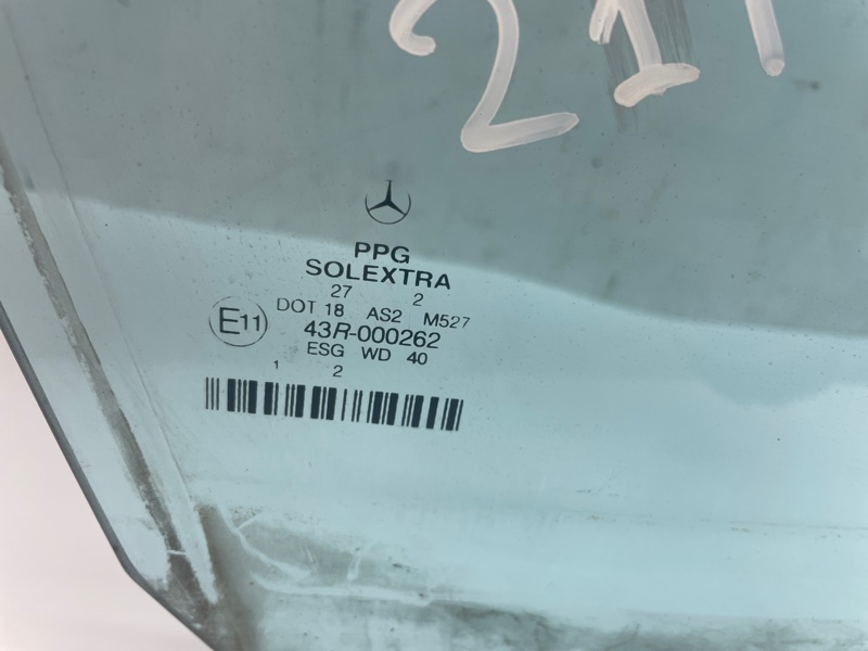 Стекло двери Mercedes-Benz E-KLASSE 2002-2009 W211