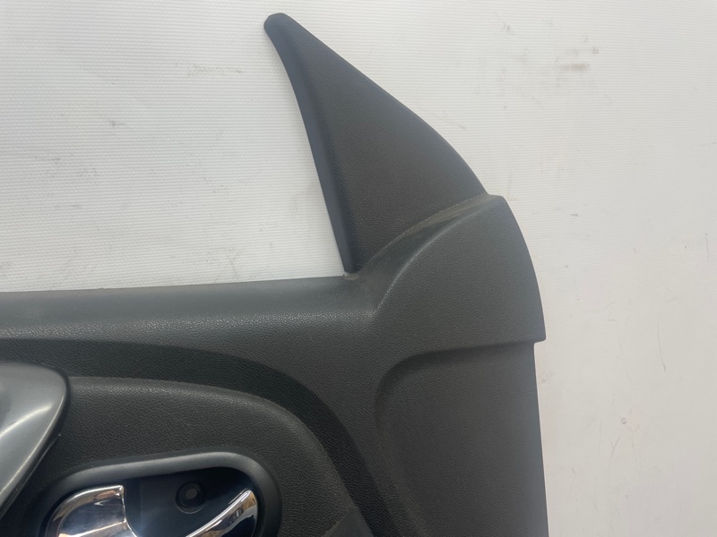 Обшивка двери Renault Duster 2016 HSA, HSM