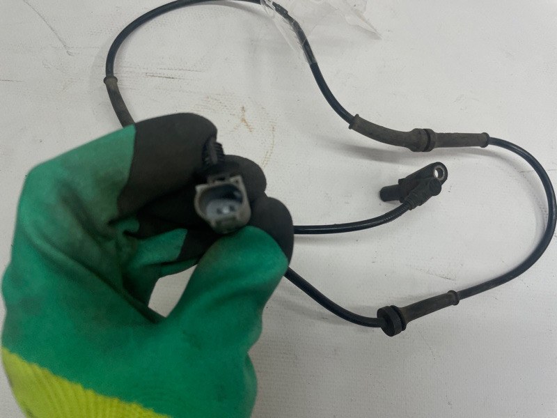 Датчик ABS LAND ROVER RANGE ROVER SPORT 2005-2013 L320