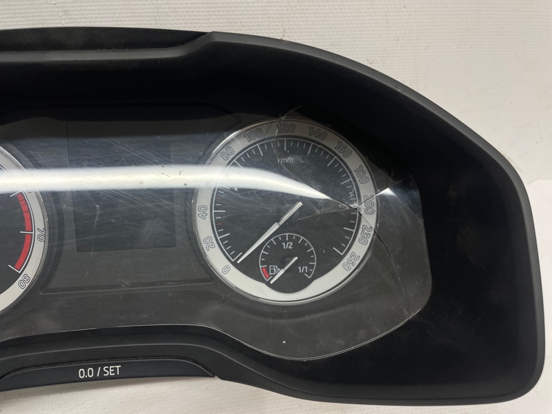 Панель приборов Skoda Karoq 2020 ND7