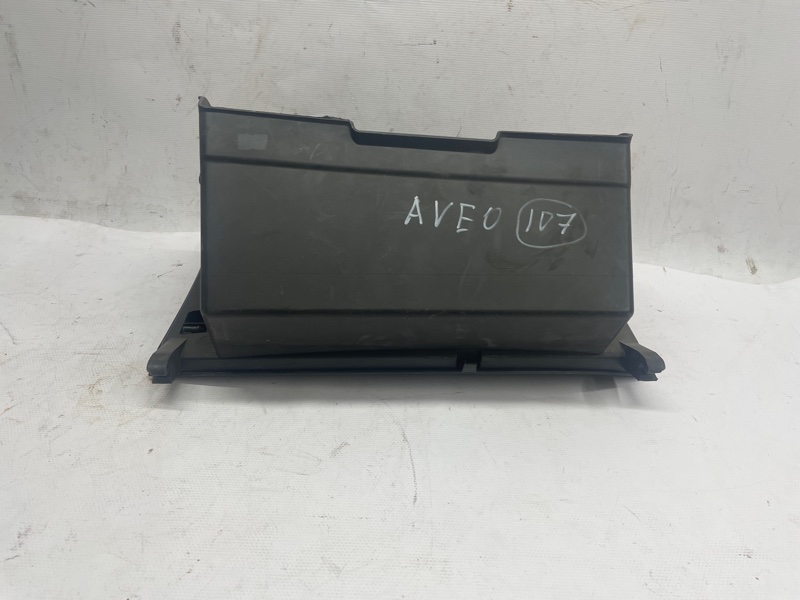 Бардачок Chevrolet Aveo 2013 T300