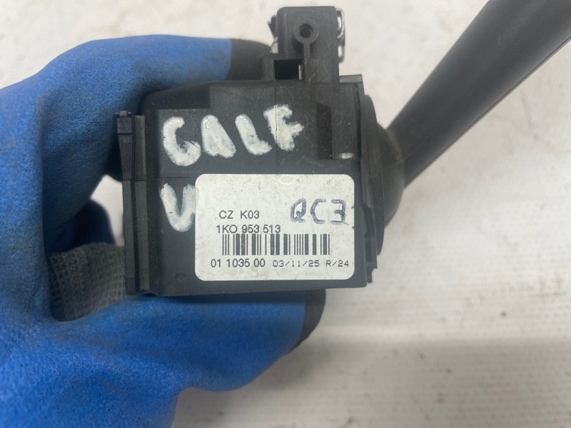 Переключатель поворотов Volkswagen Golf 2003-2009
