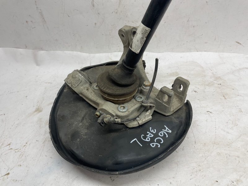Кулак поворотный Audi A6 2006-2010 C6