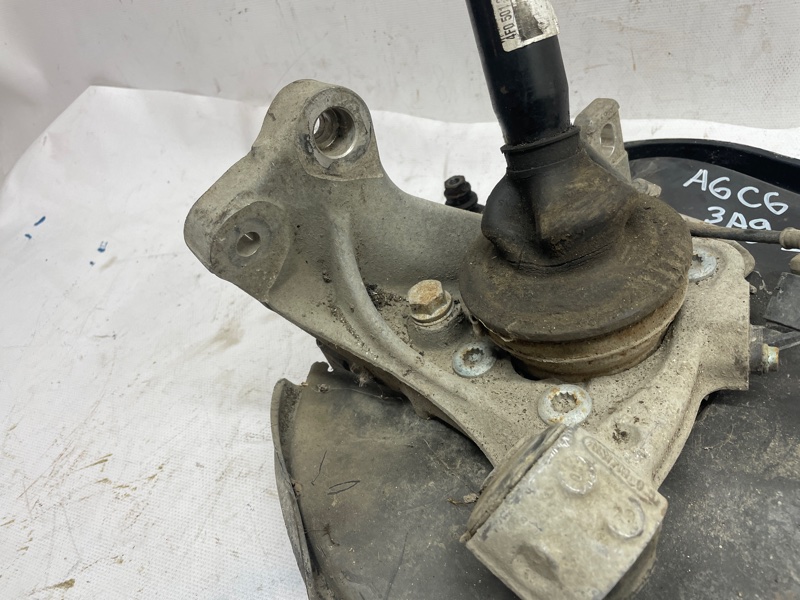 Кулак поворотный Audi A6 2006-2010 C6