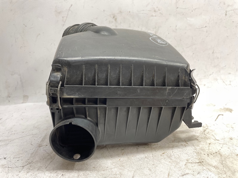 Корпус воздушного фильтра Chevrolet Epica 2007 V250