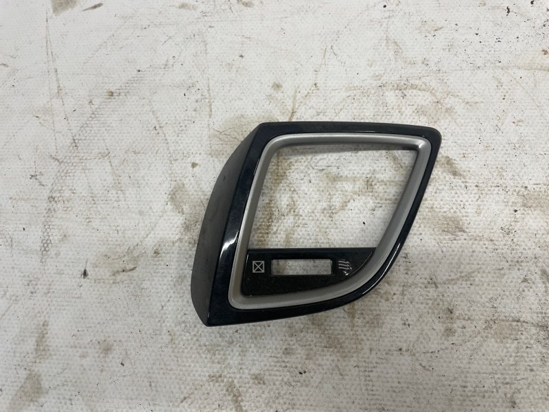 Накладка декоративная Mazda Mazda 3 2013-2018 BM