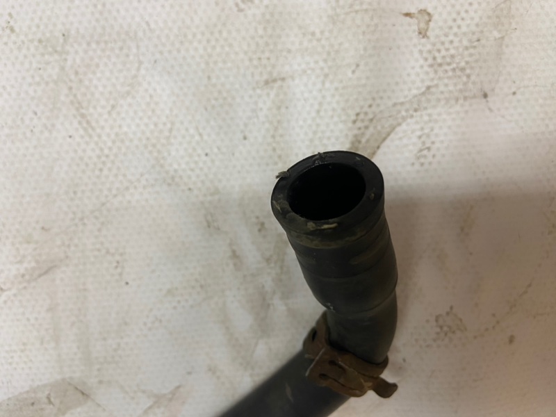 Патрубок Volkswagen Golf 2003-2010 1K1