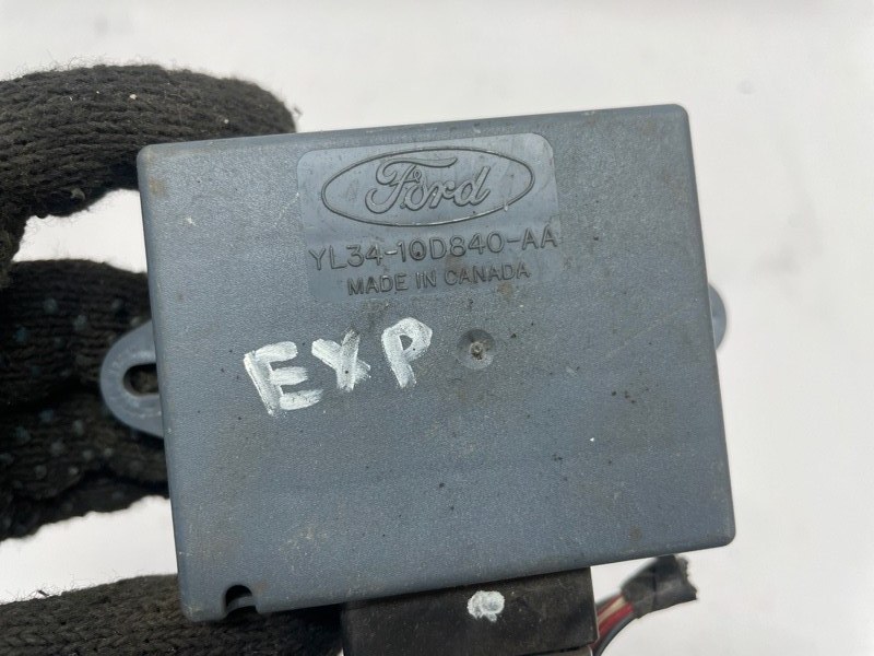 Блок управления Ford Expedition 1996-2002 UN93