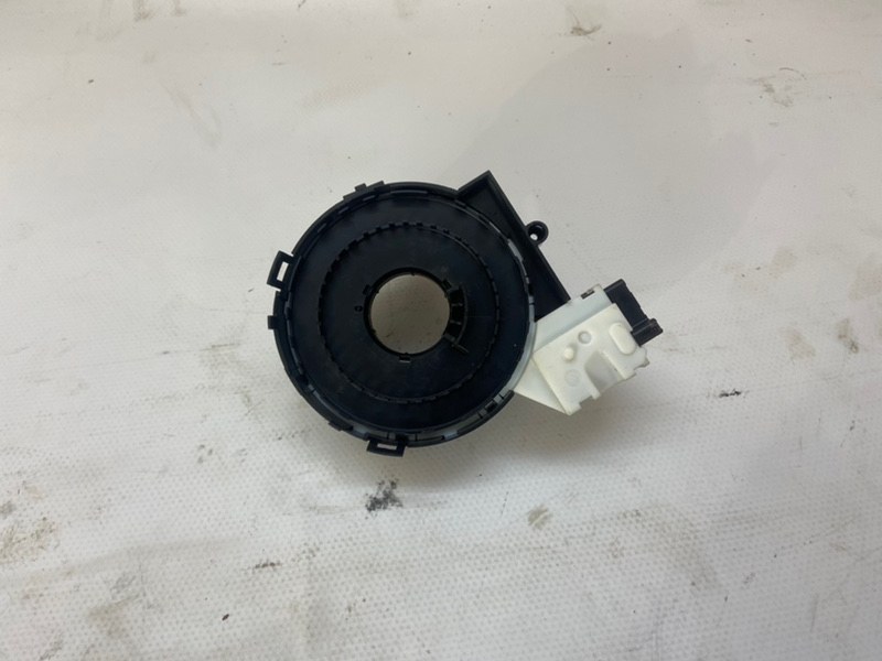 Шлейф подрулевой Volkswagen Golf 2003-2010 1K1