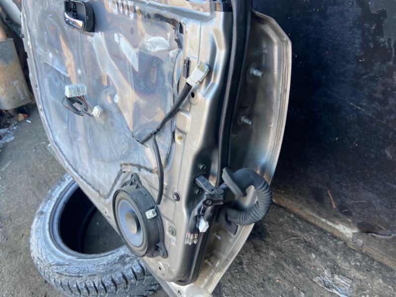 Дверь Nissan X-Trail 2002 NT30