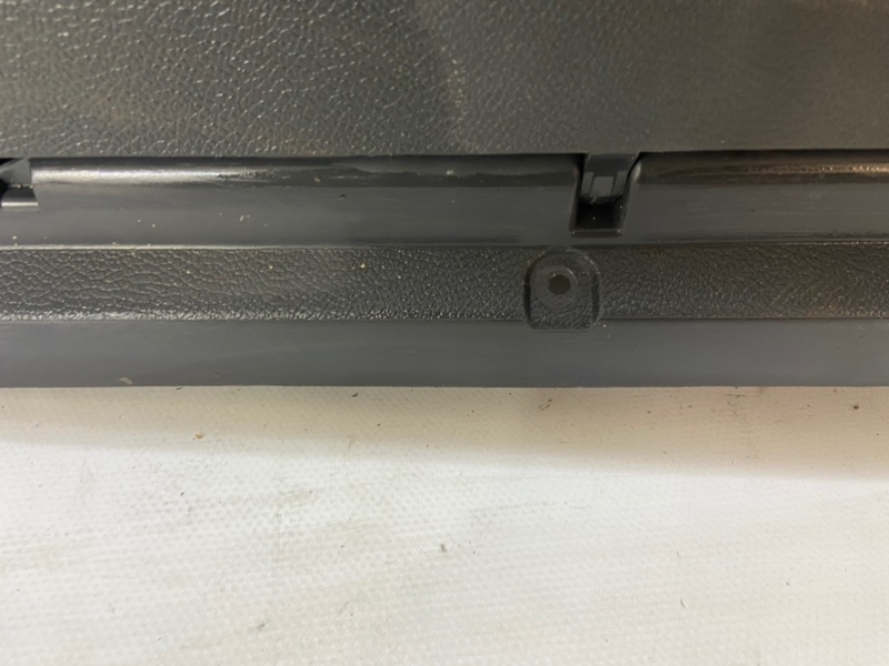 Бардачок Volkswagen Golf 2003-2010 1K1
