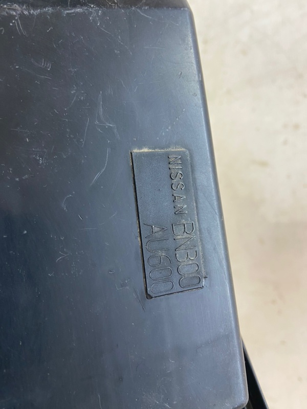 Корпус воздушного фильтра Nissan X-Trail 2002 NT30