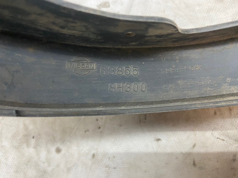 Брызговик Nissan X-Trail 2002 NT30