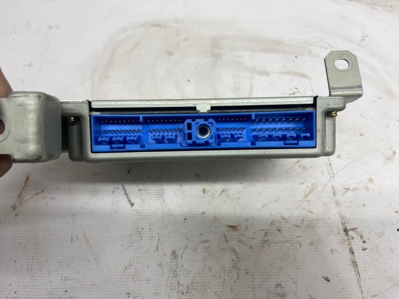 Блок управления ABS Nissan X-Trail 2002 NT30