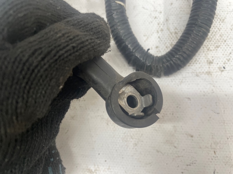 Клемма Nissan X-Trail 2007-2012 NT31