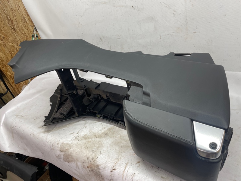 Подлокотник Land Rover Range Rover Sport 2005-2013 L320