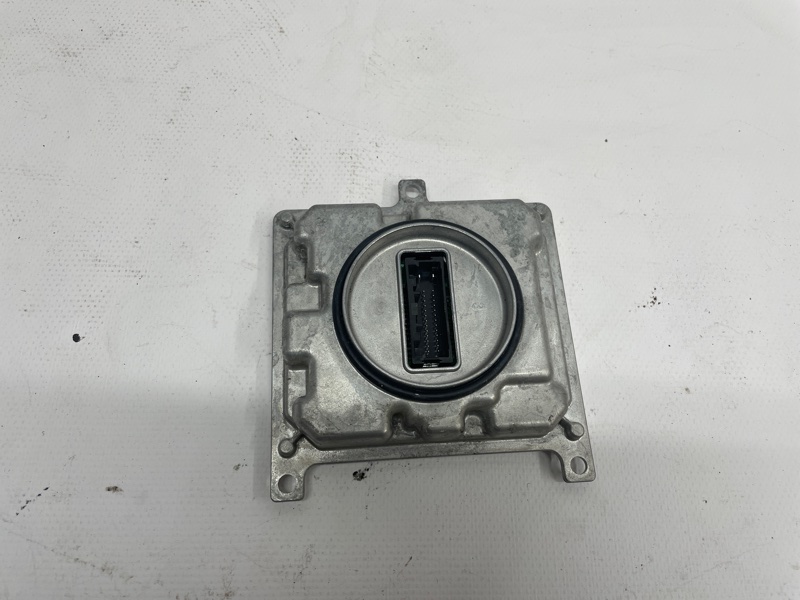Блок розжига ксенона Mazda Mazda 3 2020 BP