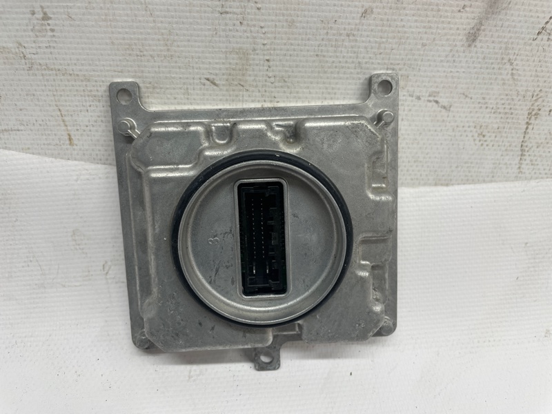 Блок розжига ксенона Mazda Mazda 3 2020 BP