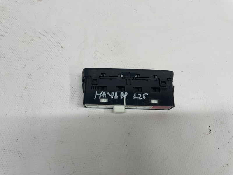 Блок кнопок Mazda Mazda 3 2020 BP