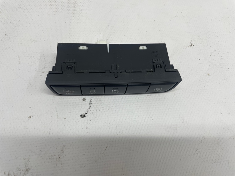Блок кнопок Mazda Mazda 3 2020 BP