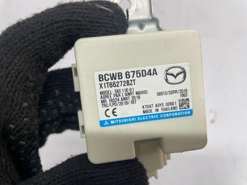 Блок управления центральным замком Mazda CX-30 2020