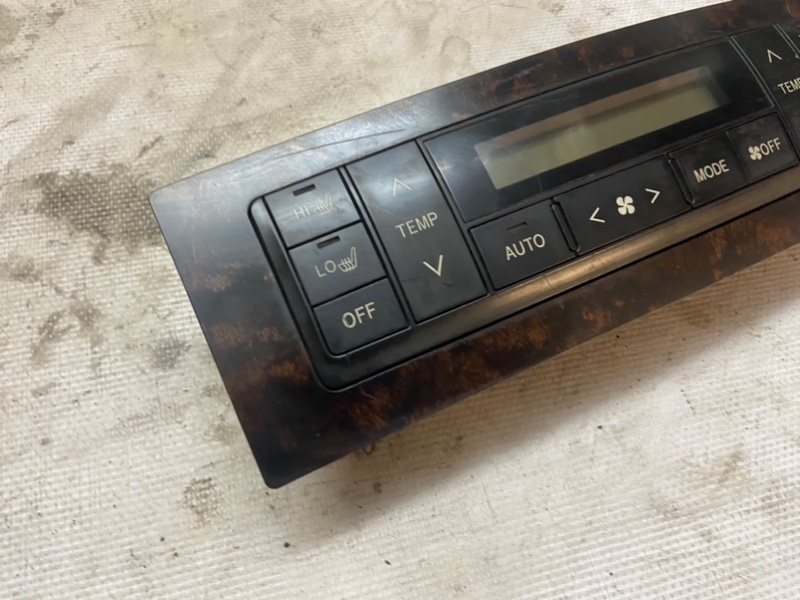 Блок управления климатом Toyota Land Cruiser 200 2008 Внедорожник