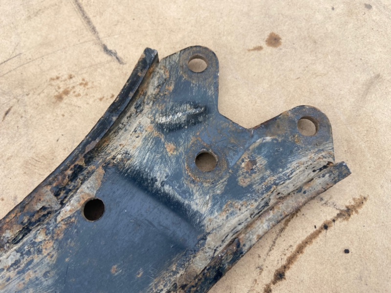 Рычаг Volkswagen Golf 2003-2010 1K1