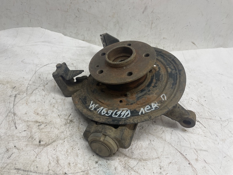 Кулак поворотный Mercedes-Benz M-Class 2000 w163