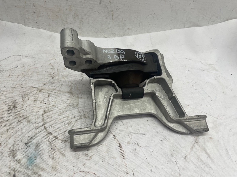 Подушка двигателя Mazda Mazda 3 2020 BP