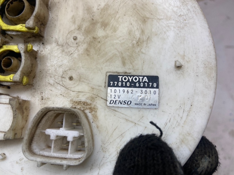 Бензонасос Toyota Land Cruiser 200 2008 Внедорожник