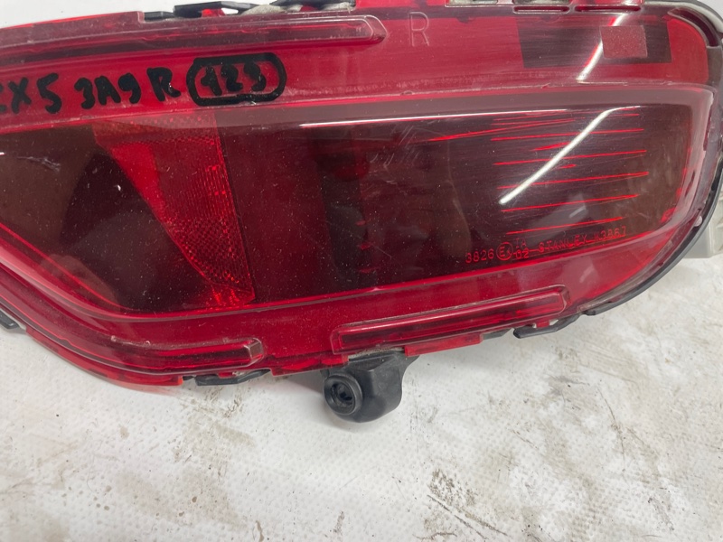Фонарь в бампер Mazda CX-5 KF