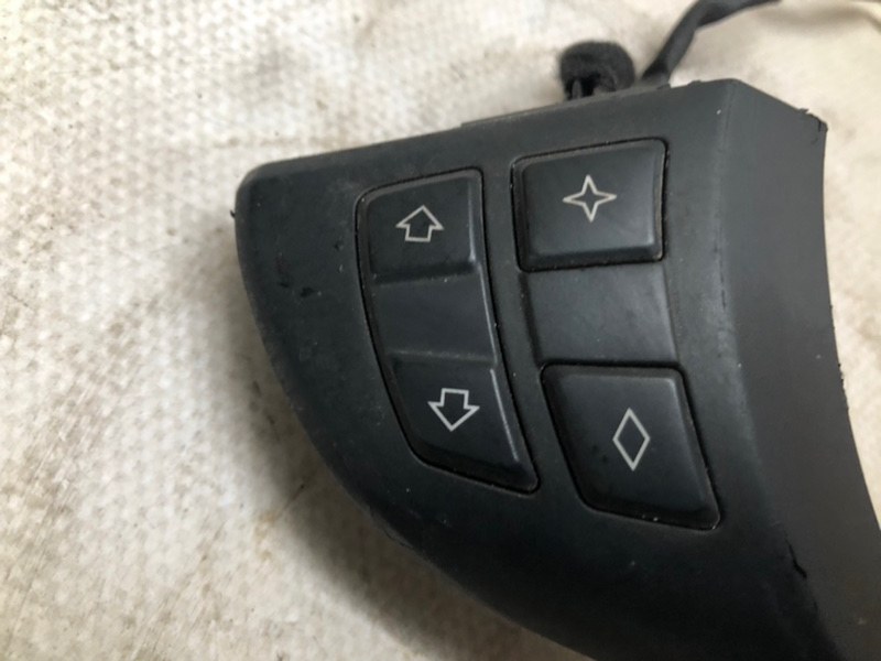 Кнопки руля BMW X5 2007 E70