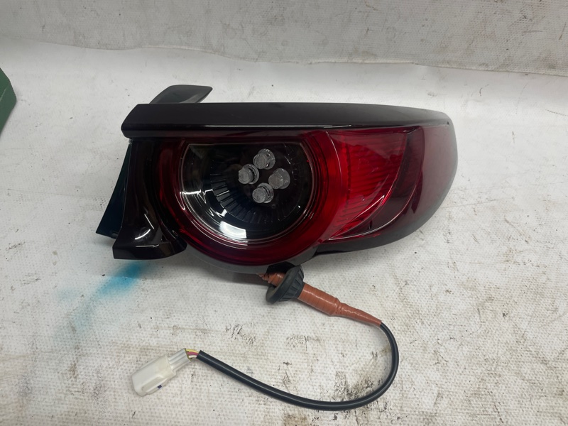 Фонарь Mazda Mazda 3 2020 BP