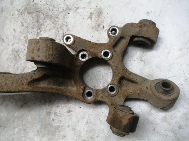 Кулак поворотный Chevrolet Epica 2007 V250
