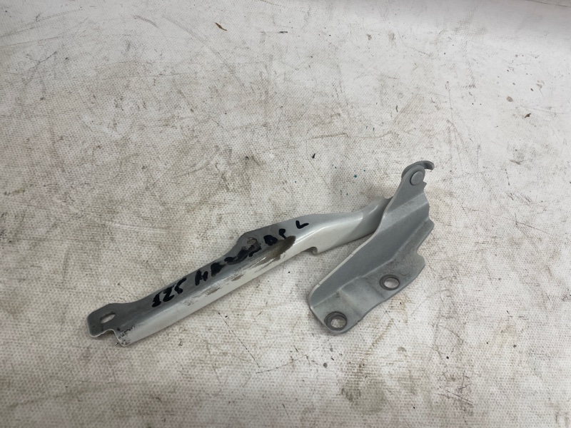 Петля капота Mazda Mazda 3 2020 BP