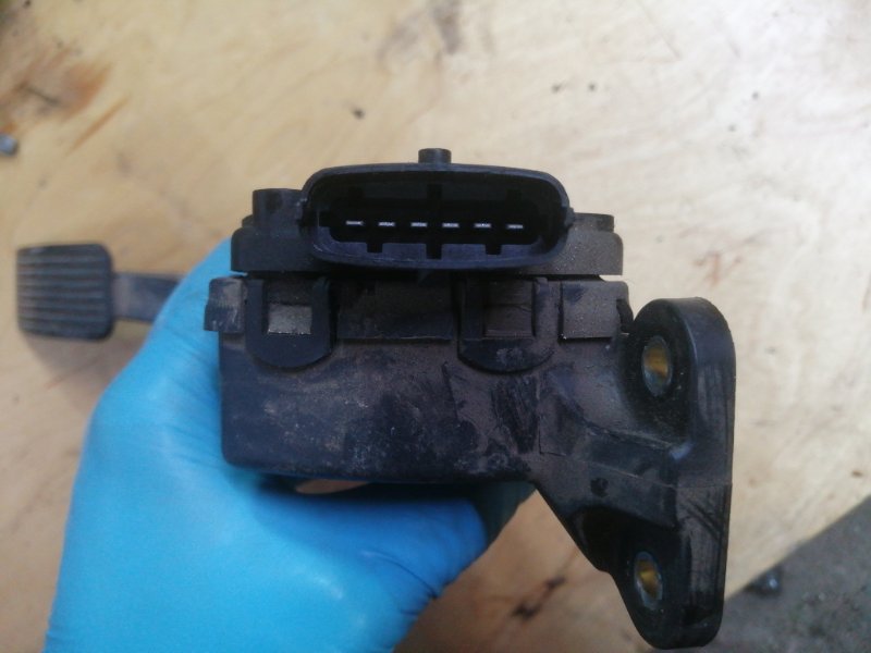 Педаль газа Chevrolet Epica 2007 V250
