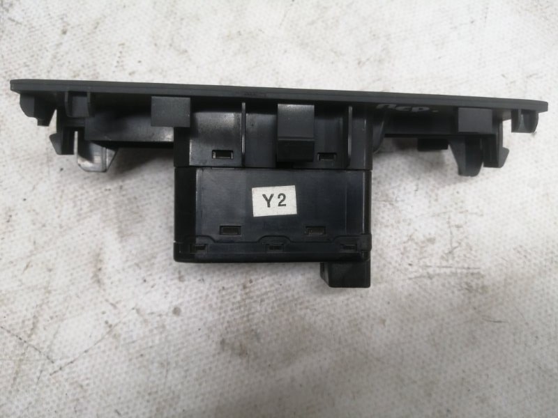 Блок управления стеклоподъемниками Chevrolet Epica 2007 V250