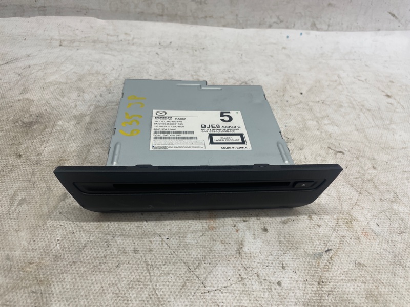 Проигрыватель CD/DVD Mazda Mazda 3 2015 BM