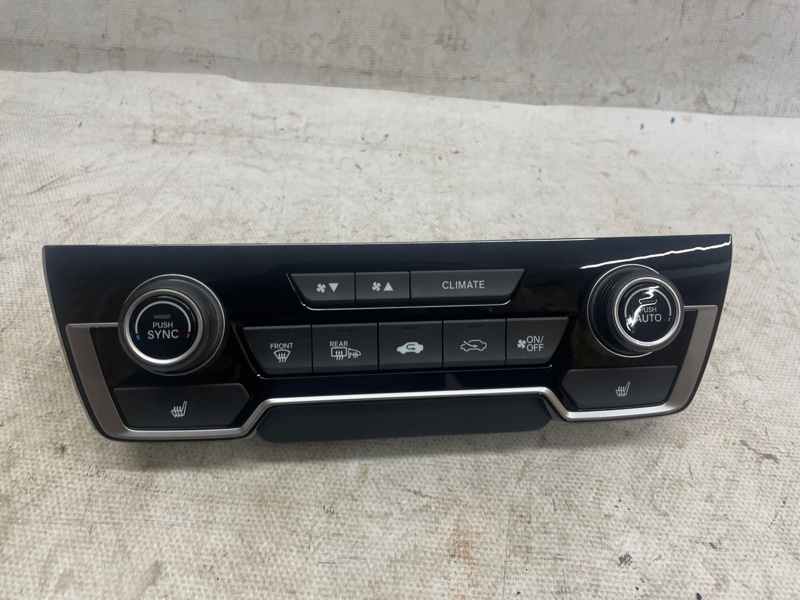 Блок управления климатом Honda CR-V RT, RW