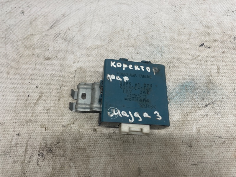 Блок управления светом Mazda Mazda 3 2003-2009 BK