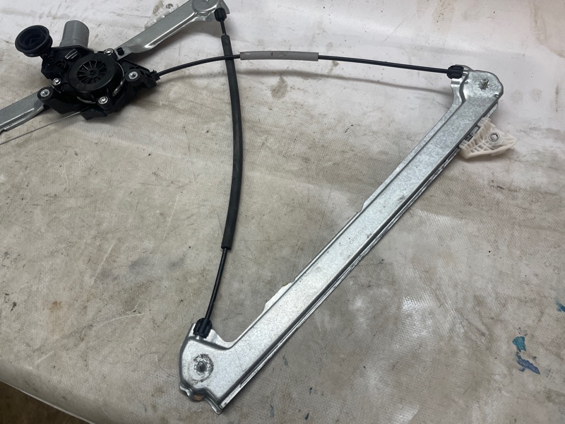 Стеклоподъемник Mazda Mazda 3 2020 BP