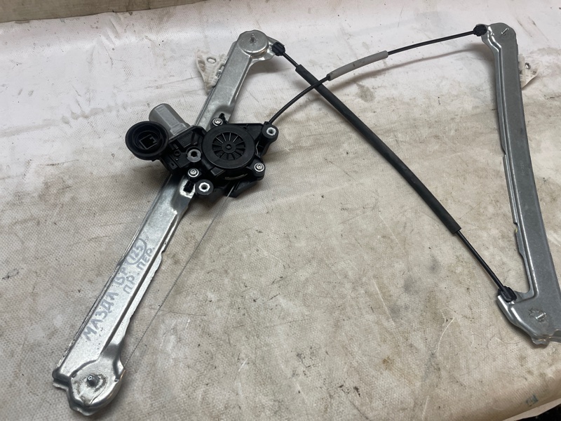 Стеклоподъемник Mazda Mazda 3 2020 BP