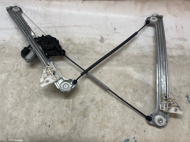 Стеклоподъемник Mazda Mazda 3 2020 BP