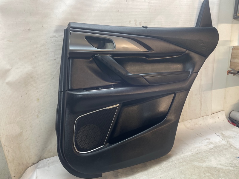 Обшивка двери Mazda CX-9 TC