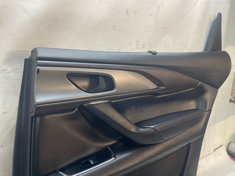 Обшивка двери Mazda CX-9 TC